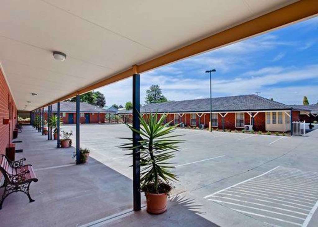 Bushman'S Motor Inn Parkes Extérieur photo
